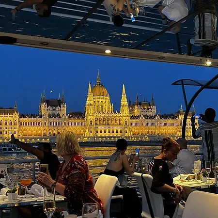 Alkotmany Bp * Βουδαπέστη