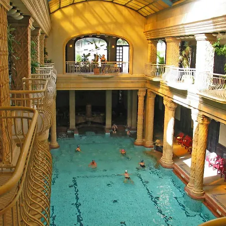 Alkotmany Bp Apartment Budapest