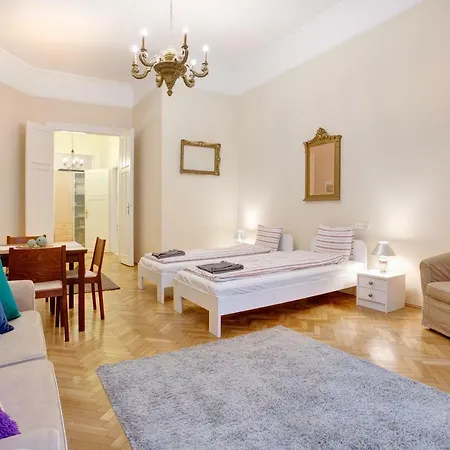 Apartman Alkotmany Bp